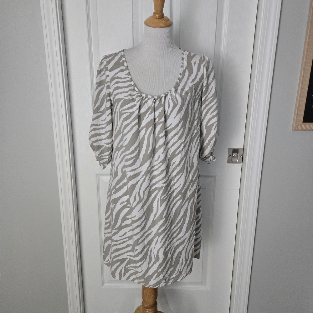 Gray and White Zebra Print Blouse